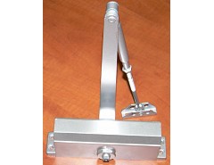 Zavírač  7001/vel.2  25-65kg stříbrný